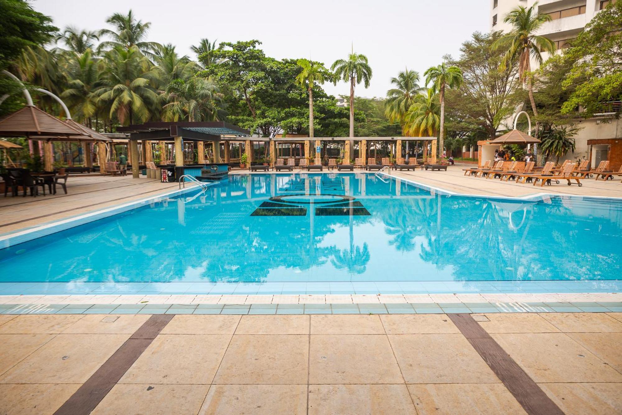 Eko Hotel Gardens Lagos Esterno foto